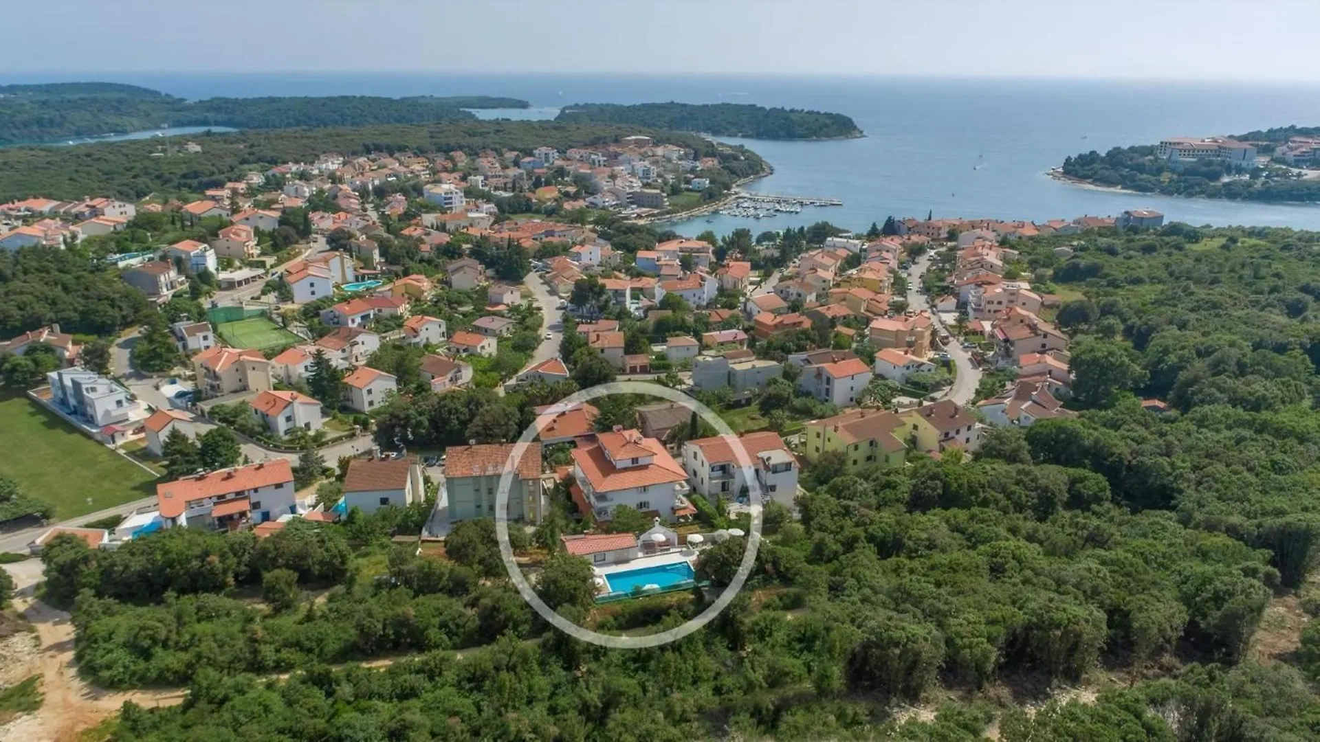 Wohnung In Pjescana Uvala Mit Grosser Terrasse Pula 0*,